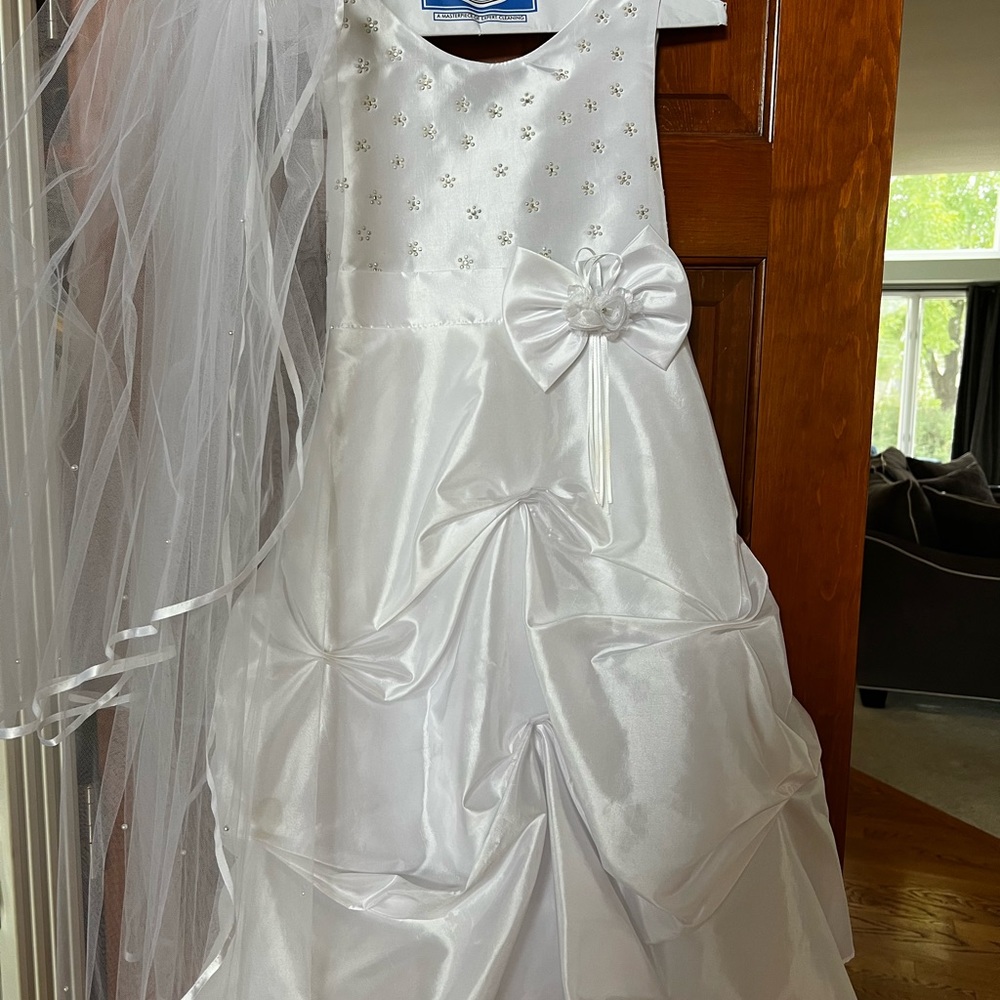 Girls communion dress